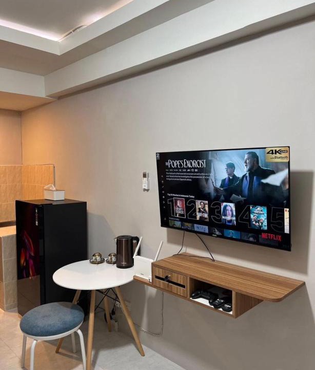 Binong Apartment | Paragon Village Apartment by CityDoorz