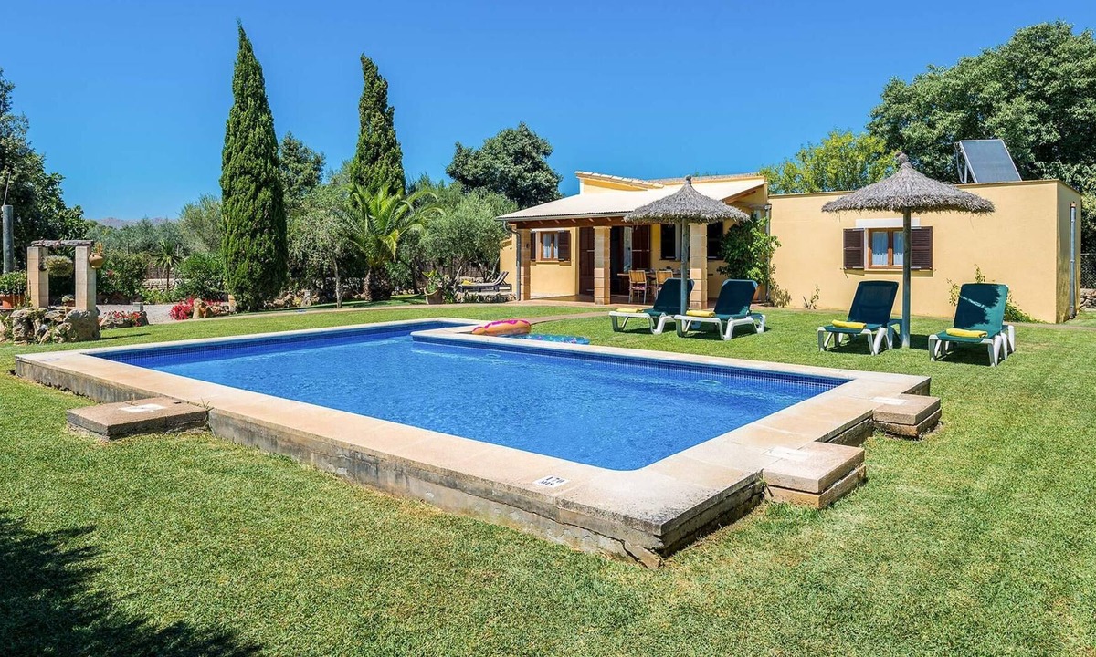 Pollensa Villa | Peaceful 2 Bed Villa w/Pool & Large Outdoor Area