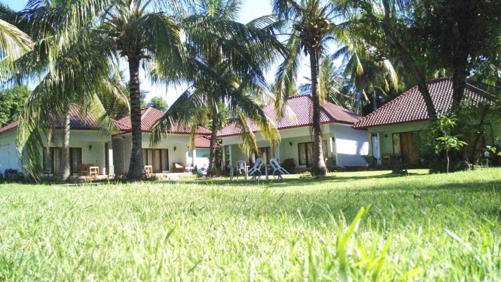 Labuhan Pandan Resort | Pondok Siola
