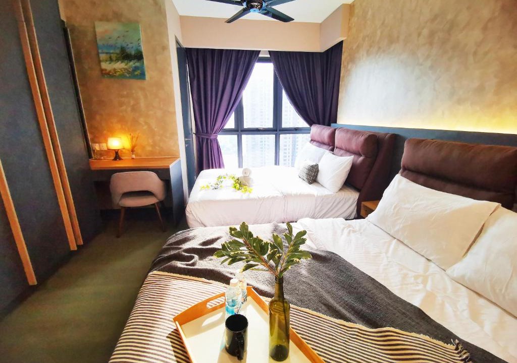 Mont Kiara Apartment | Prestige Ooak 163 Mall & Arcoris Mont Kiara-4Pax