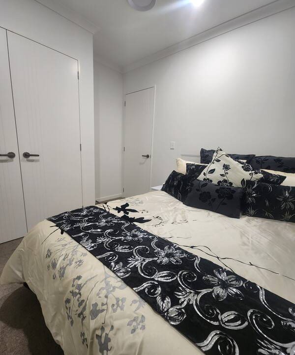 Flat Bush Resort | Private room ∙ 1 guest