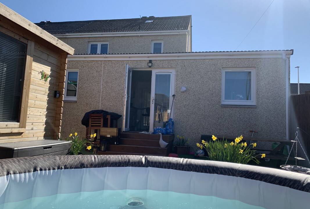 Loanhead Resort | Private room ∙ 2 guests