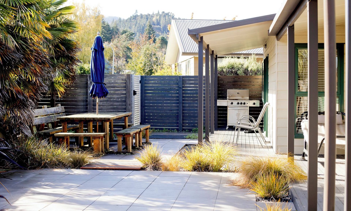 Hanmer Springs House | Quiet, Modern, Sunny Home