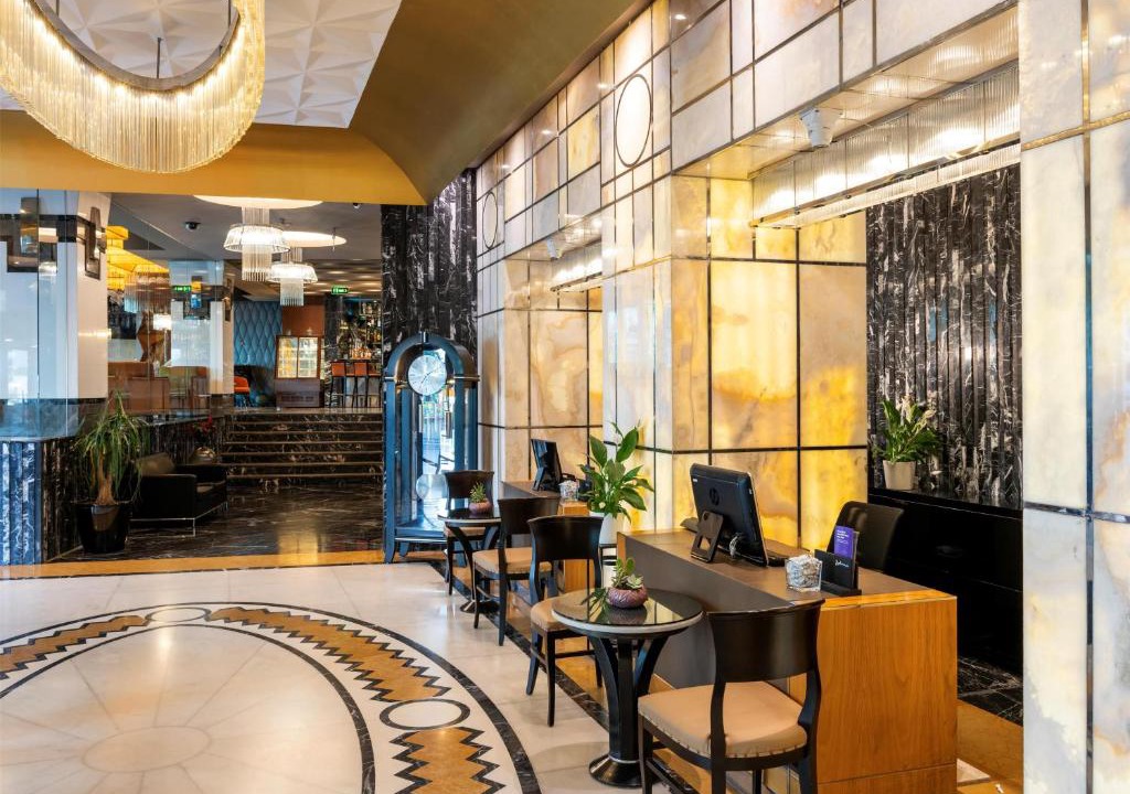 Pera Hotel | Radisson Blu Hotel Istanbul Pera