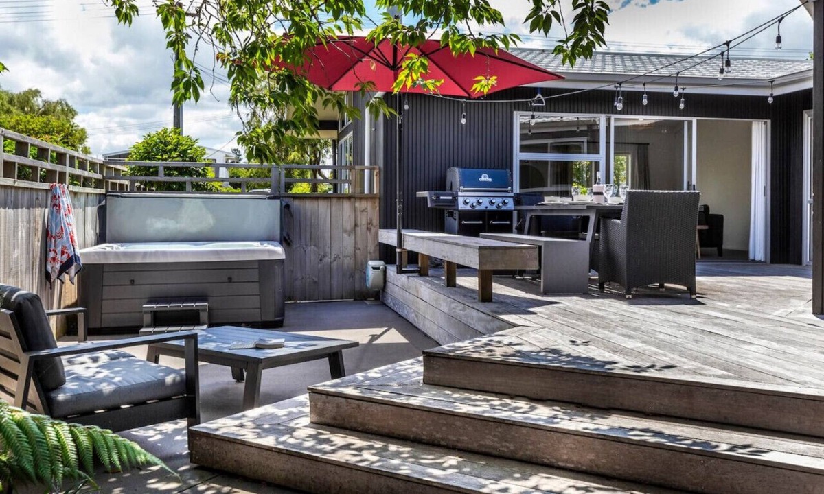 Rainbow Point House | Rainbow Point Haven - This Holiday Home has it ALL!