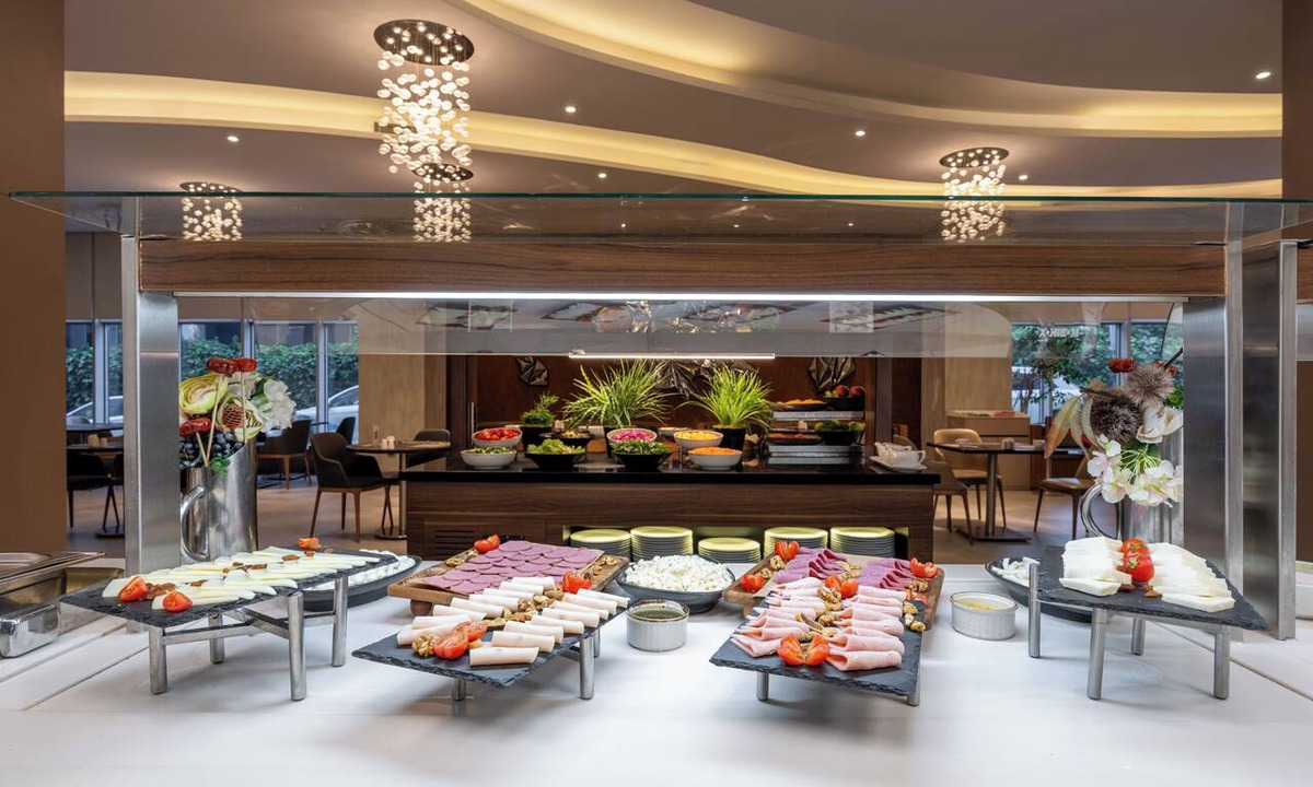 Bayrampasa Hotel | Ramada Encore by Wyndham Istanbul Bayrampasa