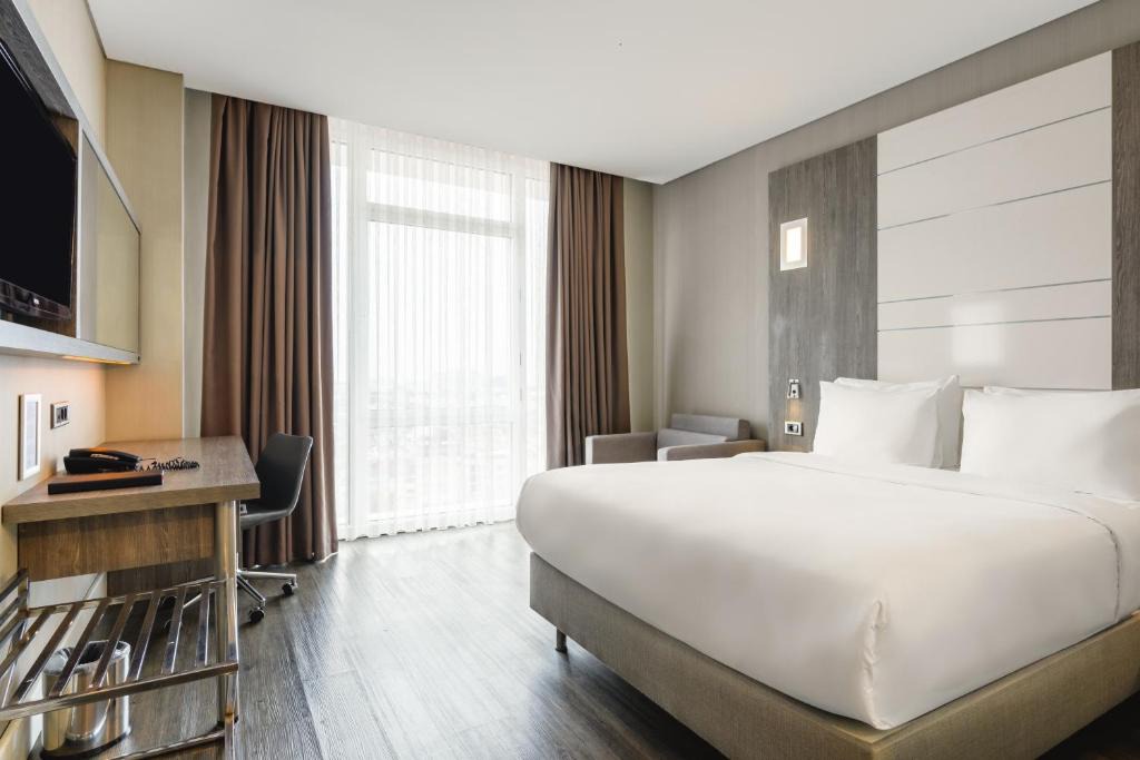 Bayrampasa Hotel | Ramada Encore Istanbul Bayrampasa