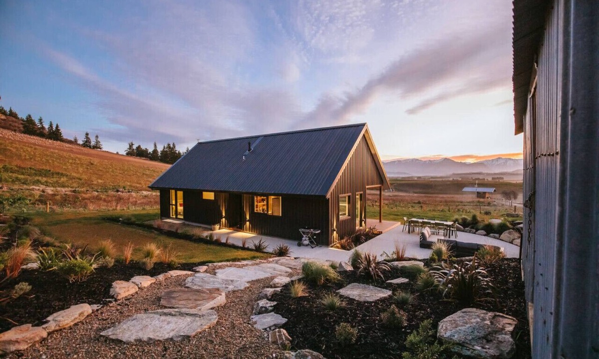 Gladstone House | Ranger`s Retreat | Mountain Views | Secluded