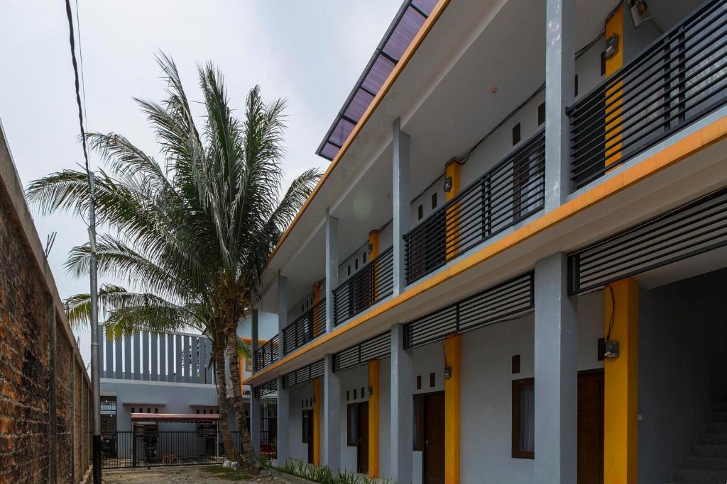 Jakarta House | RedDoorz @ Jagakarsa 2