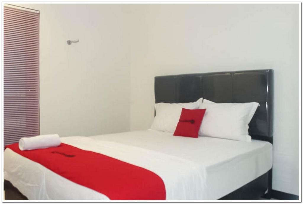 Palangkaraya Hotel | RedDoorz @ Paus Raya