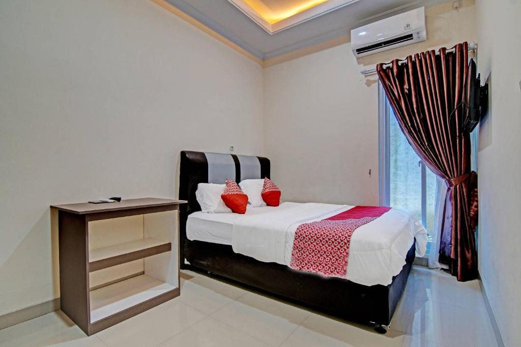 Pekanbaru Hotel | RedDoorz syariah near Universitas Islam Riau