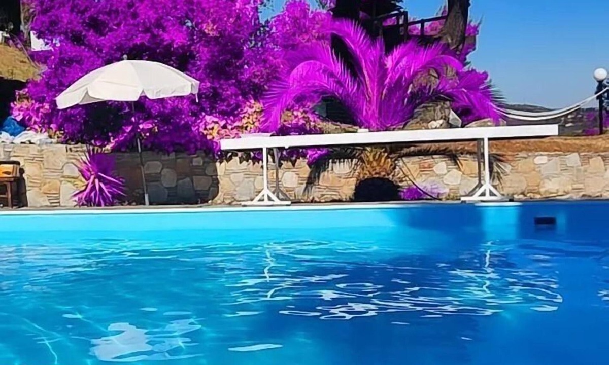 Oropos House | Remarkable 2-bed House in Varnavas