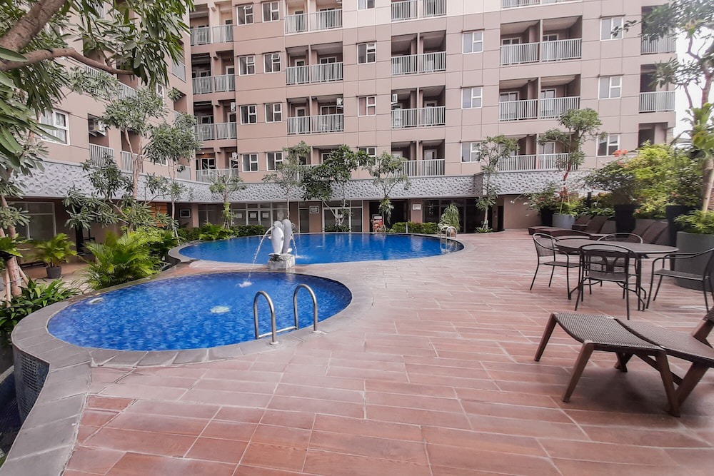 Ciputat Hotel | Remarkable Studio at Baileys City Apartment