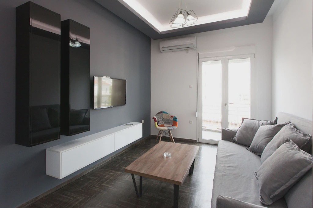Athens City Centre Apartment | Renovated 2 bedroom apt in Larissis Railway Station and Metro