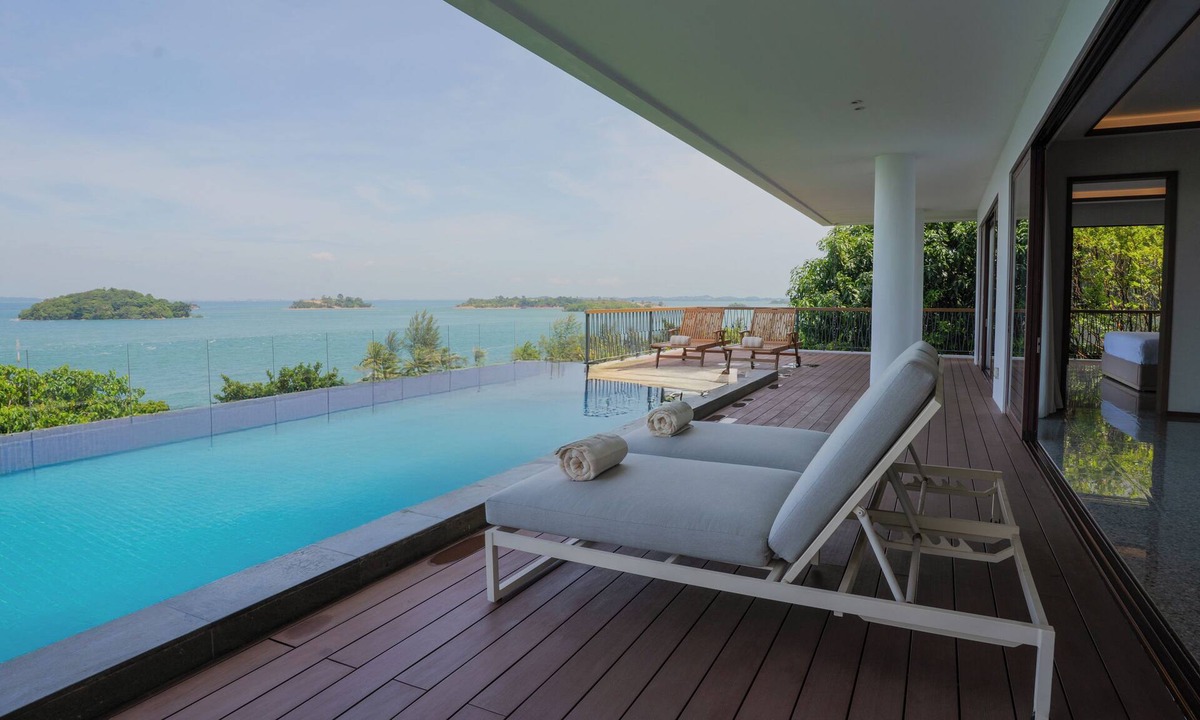 Tanjung Uncang Hotel | Riahi by Swiss-Belhotel