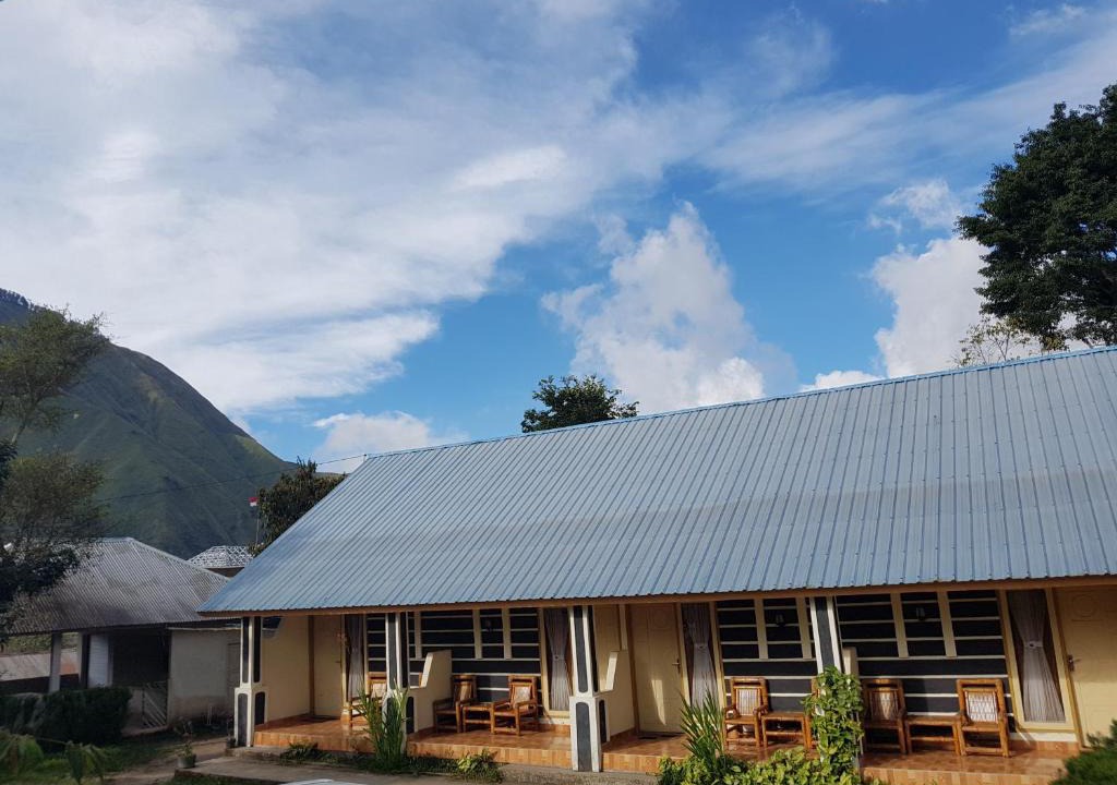 Kecamatan Sembalun House | Rinjani Inn