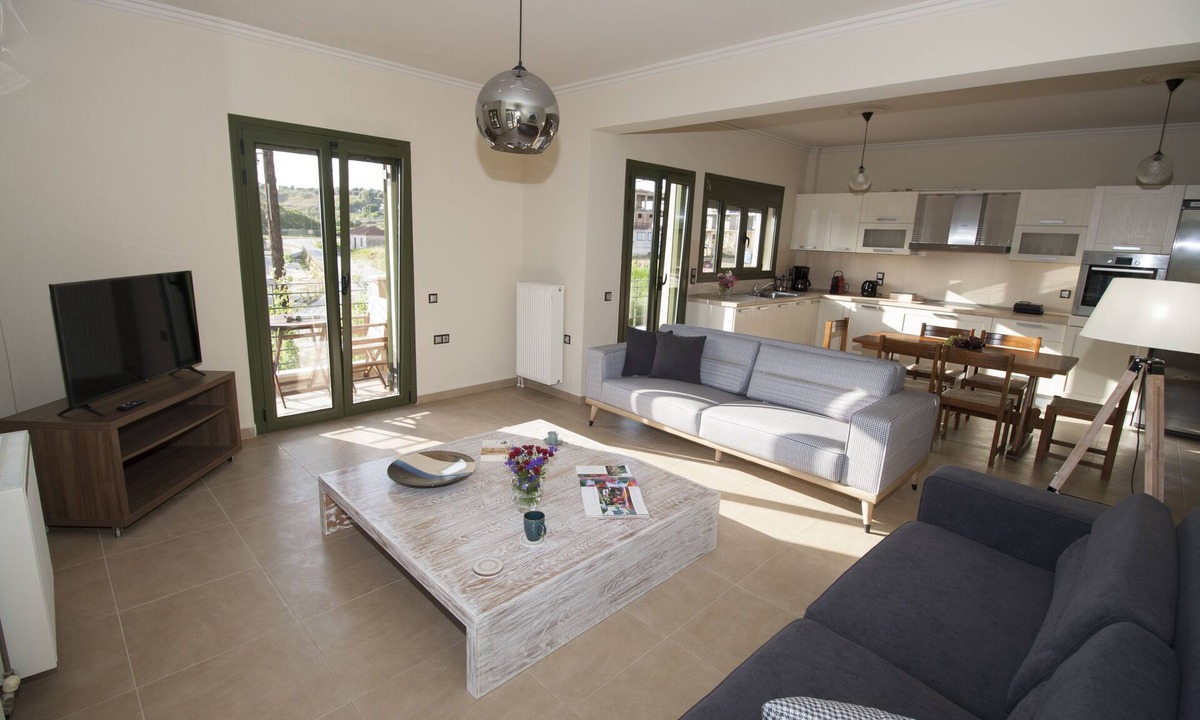 Lixouri Apartment | RIVER 2 Beautiful and large maisonette with three bedrooms