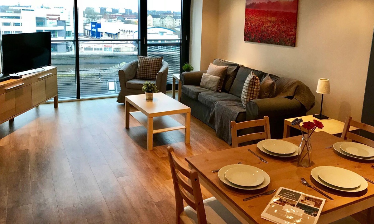 Finnieston Apartment | River Heights