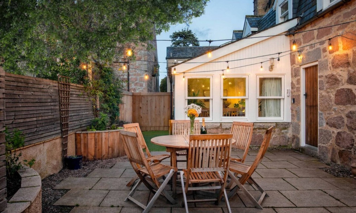 Ballater Cottage | Riverside Cottage with outdoor terrace and lounge area in Ballater