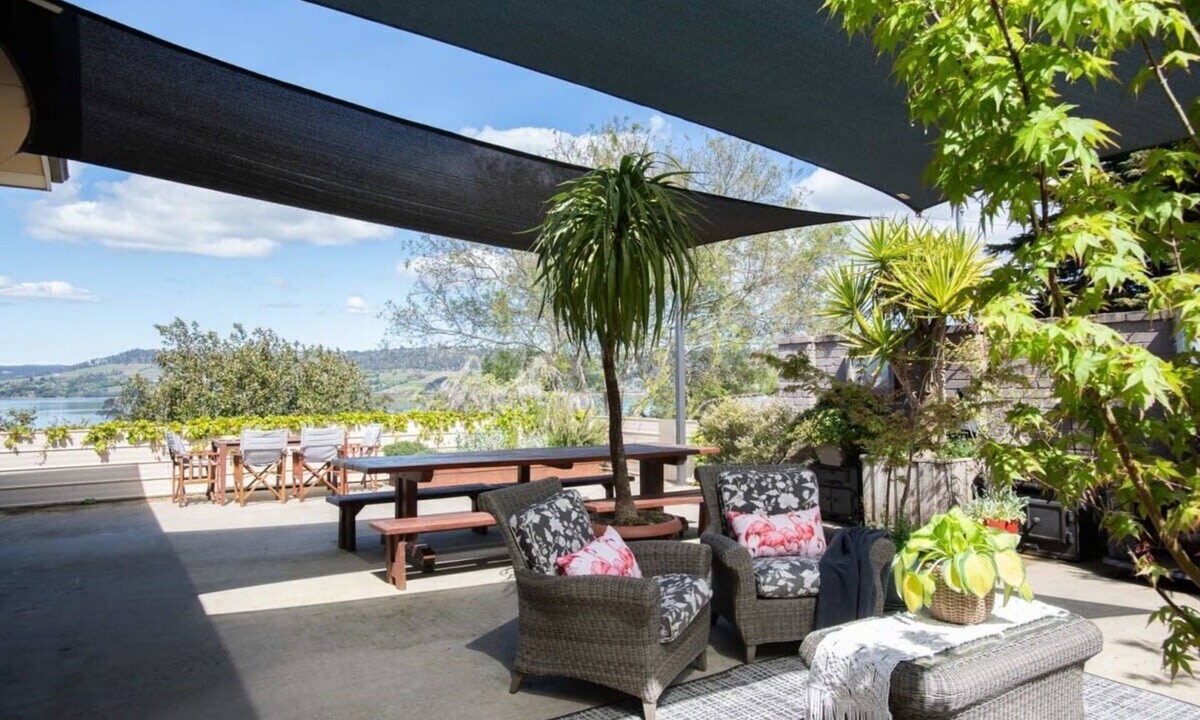 Windermere House | Riverviews on Windermere: Luxury Farm Stay
