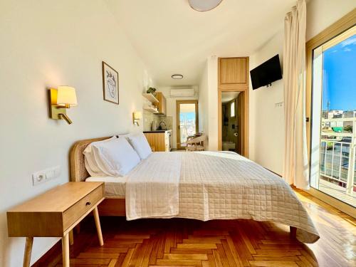Agios Panteleimonas Apartment | Rooftop Oasis - Design Studio with Acropolis View