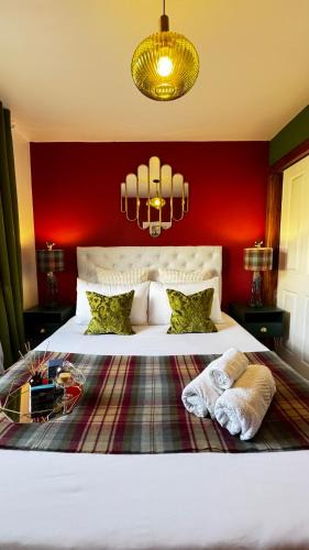 Tobermory House | Scotland Live Cosy Guest Room in Tobermory