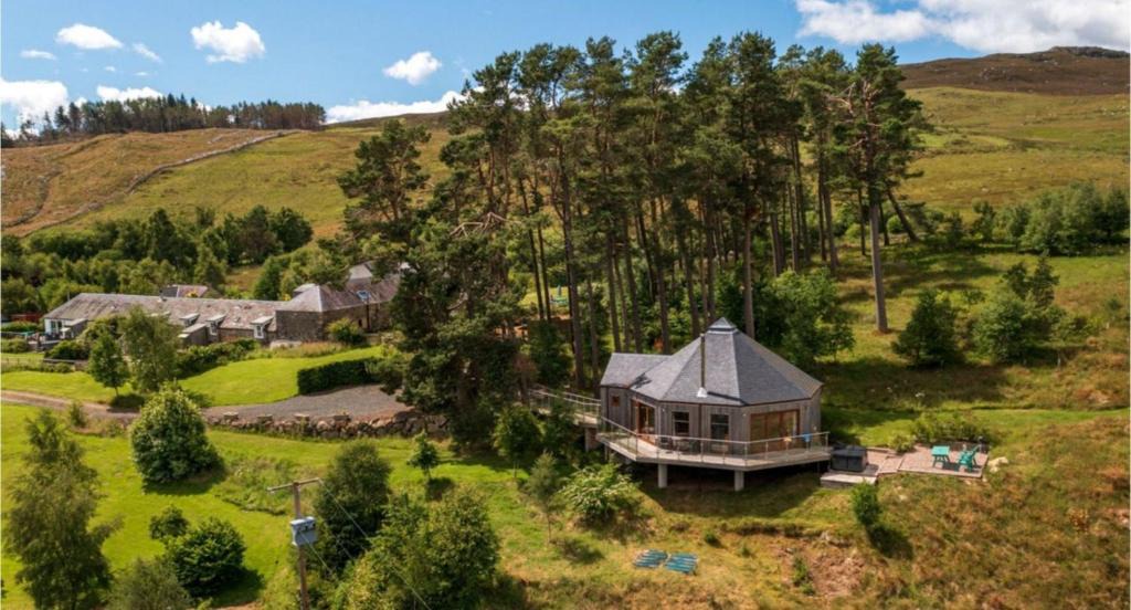 Blairgowrie House | Scots Pine Treehouse