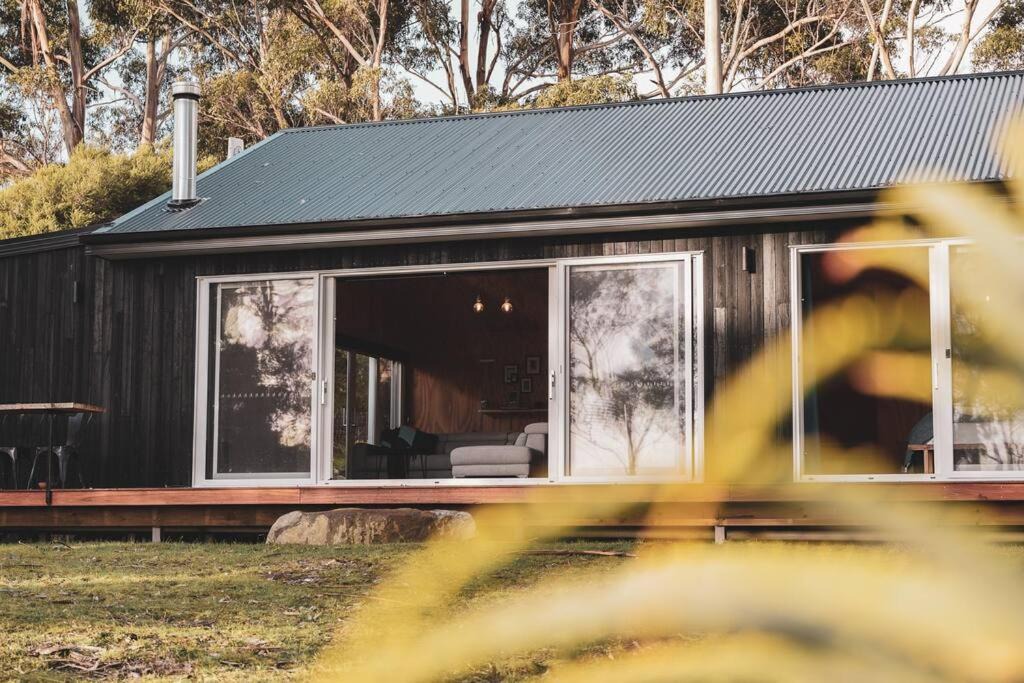 Alonnah House | Seagrass on Sunset Bay