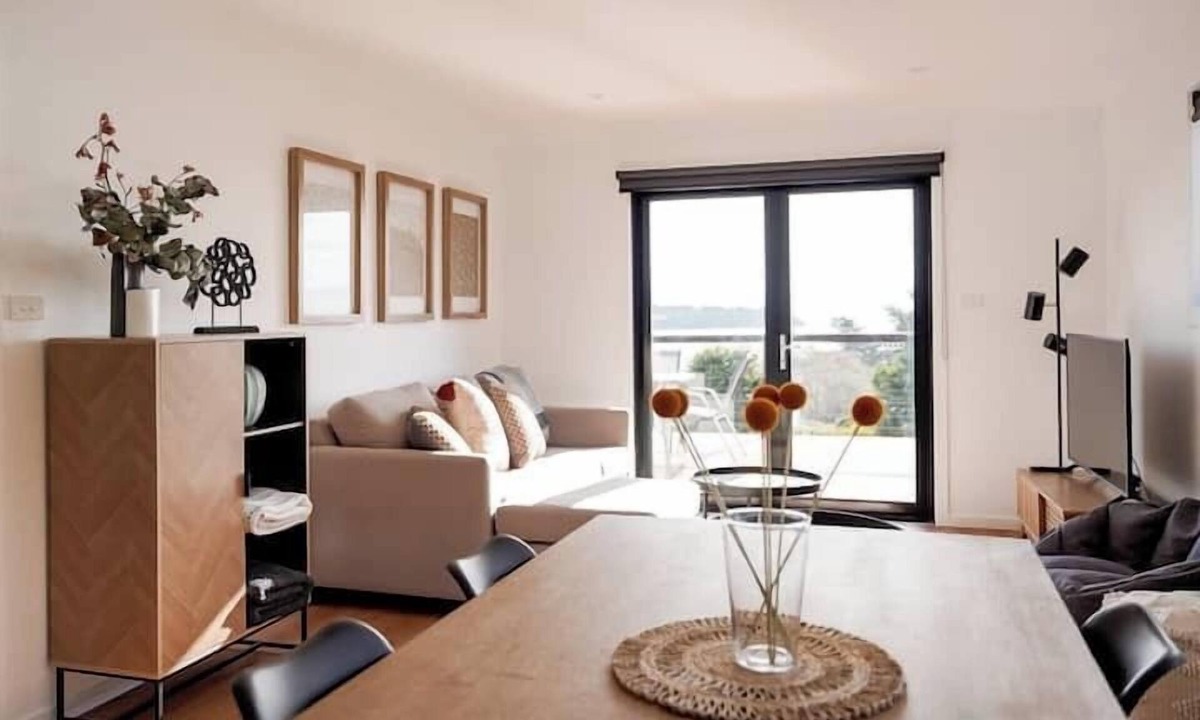 Alonnah House | Seascape on Bruny Island