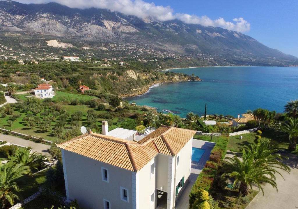 Karavados Villa | Seaspray Villa Kefaloniaprivatevillas