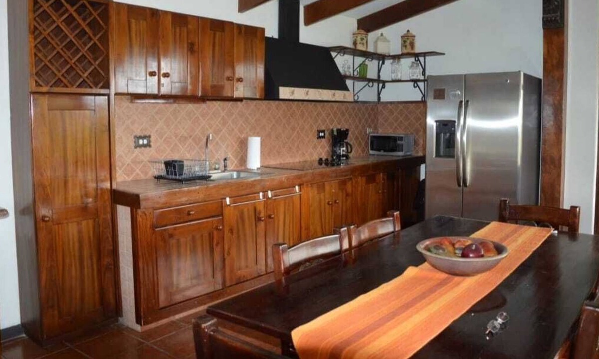Ciudad Colon Cottage | Secluded cottage minutes away from San Jose
