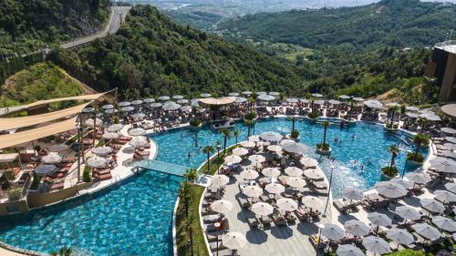 Dajt Hotel | Select Hill Resort