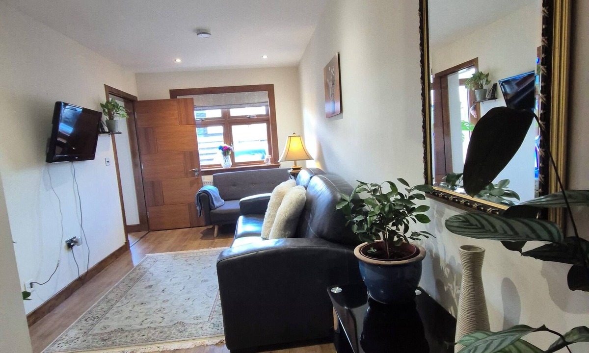 Duddingston House | Self-catering extended family home