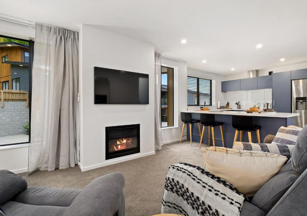 Queenstown House | Serenity Heights Villa 27A