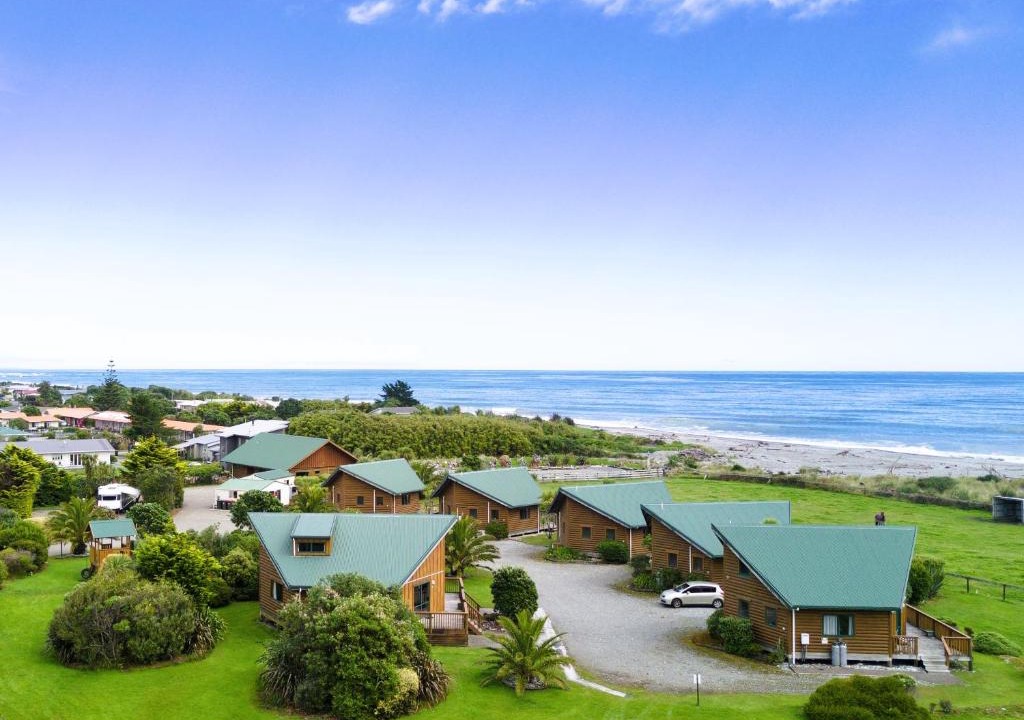 Hokitika Resort | Shining Star Beachfront Accommodation