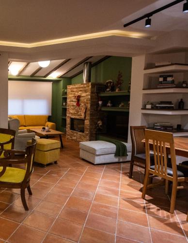 Trikala House | Silyvo Cottage