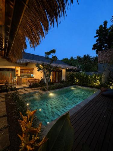Tanjung Villa | SinCity Tropical private pool villa