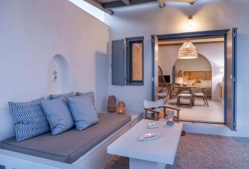 Kimolos House | Sirma Beach House