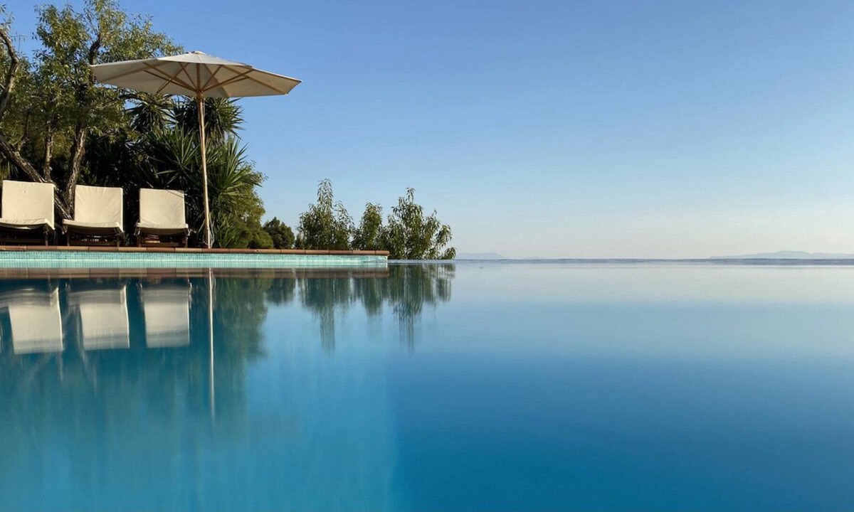 Glossa Villa | Skopelos, Villa With breathtaking Views of Sporades Islands