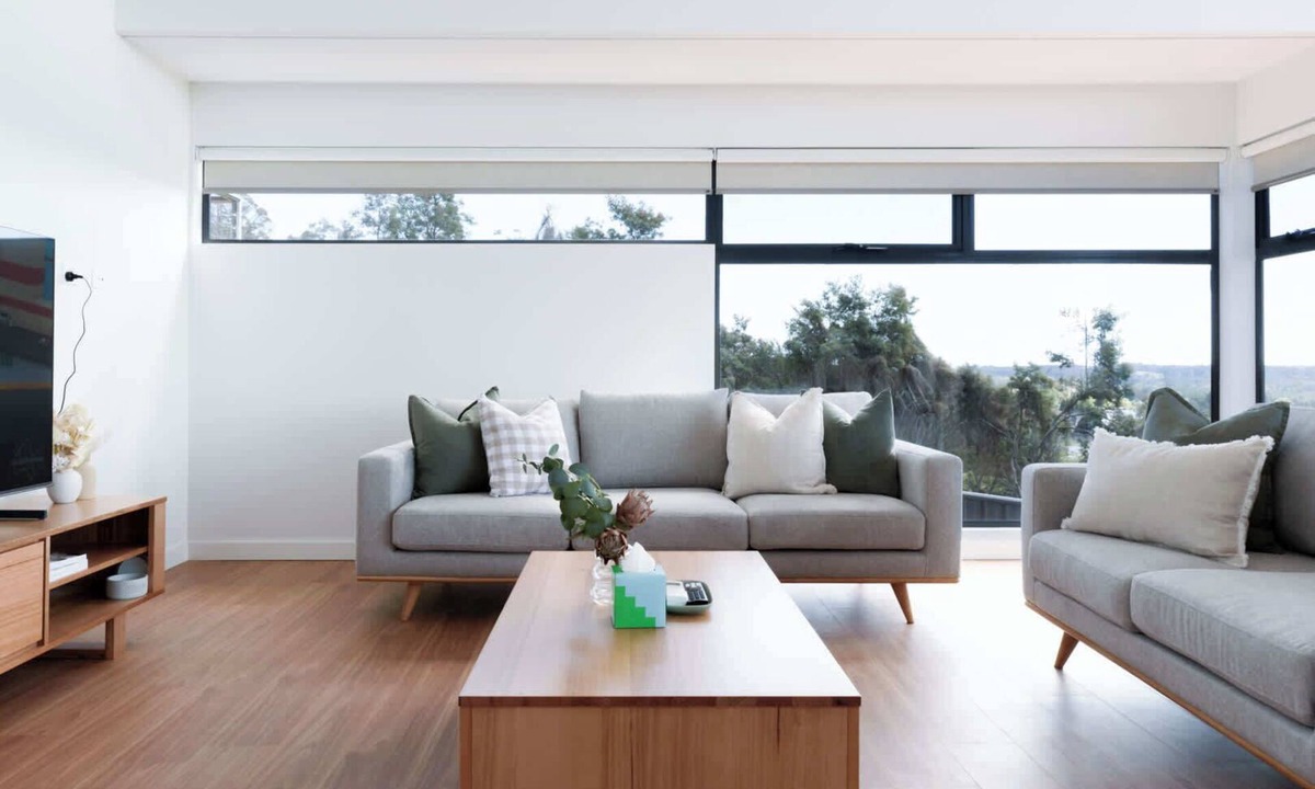 Beaconsfield House | Sleek 3-Bedroom Home with Designer Touches & Large Balcony
