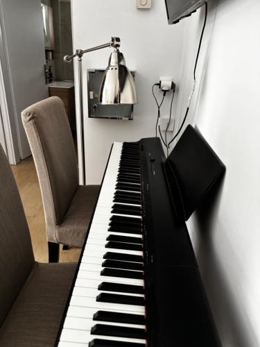Kalamaria Apartment | Soboro Piano Studio Kalamaria near airport & metro station