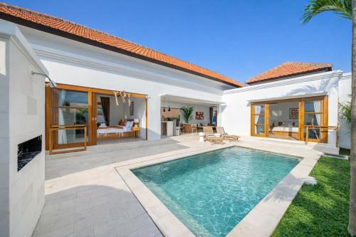 Umalas Villa | Sofia Villas - Quiet Pool Escape with Spacious Sundeck in Prime Location