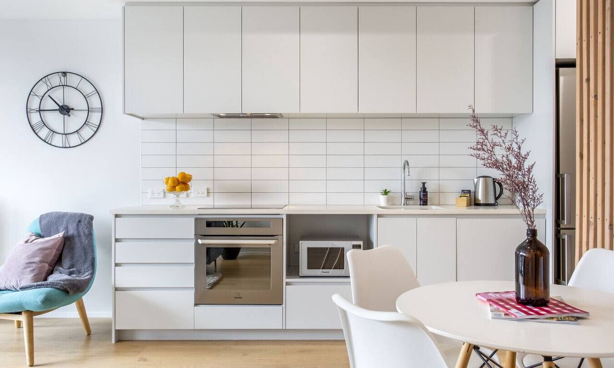 Grey Lynn Apartment | Solara by Homello | Spacious, Peaceful, Steps to Ponsonby Road