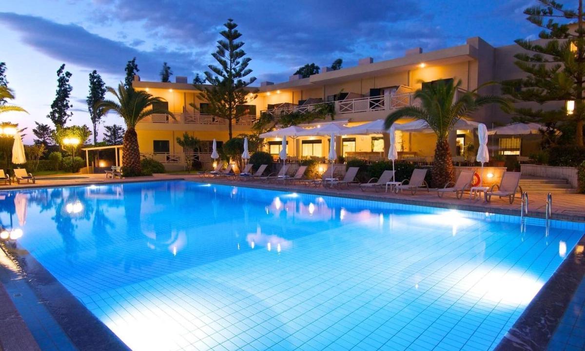 Malia Hotel | Solimar Ruby