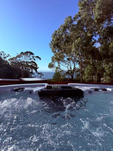 Lunawanna House | South Bruny Island Retreat
