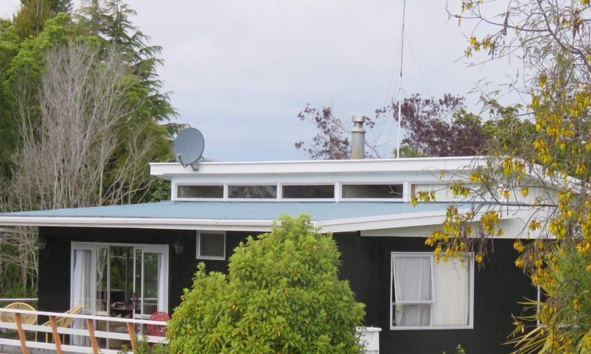 Omori Cottage | Spacious Family Bach - Omori Bach
