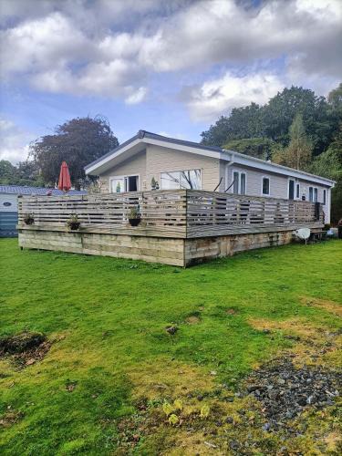 Girvan House | Sqirl vew