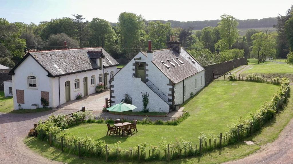 Stranraer House | Stables Cottage