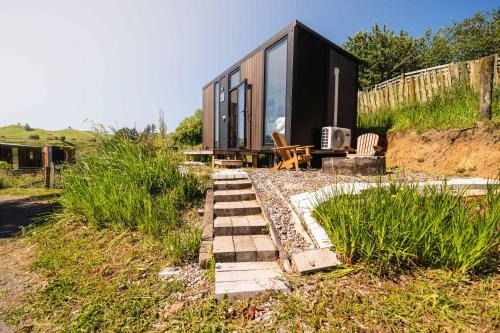 Stratford District House | Stour Cabin by Tiny Away