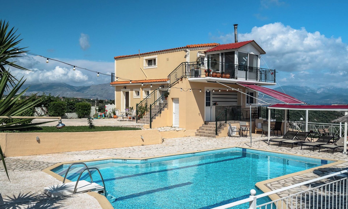 Paliki Apartment | Studio Apartment 'Ionian Balcony 1' with Sea View, Wi-Fi and Air Conditioning